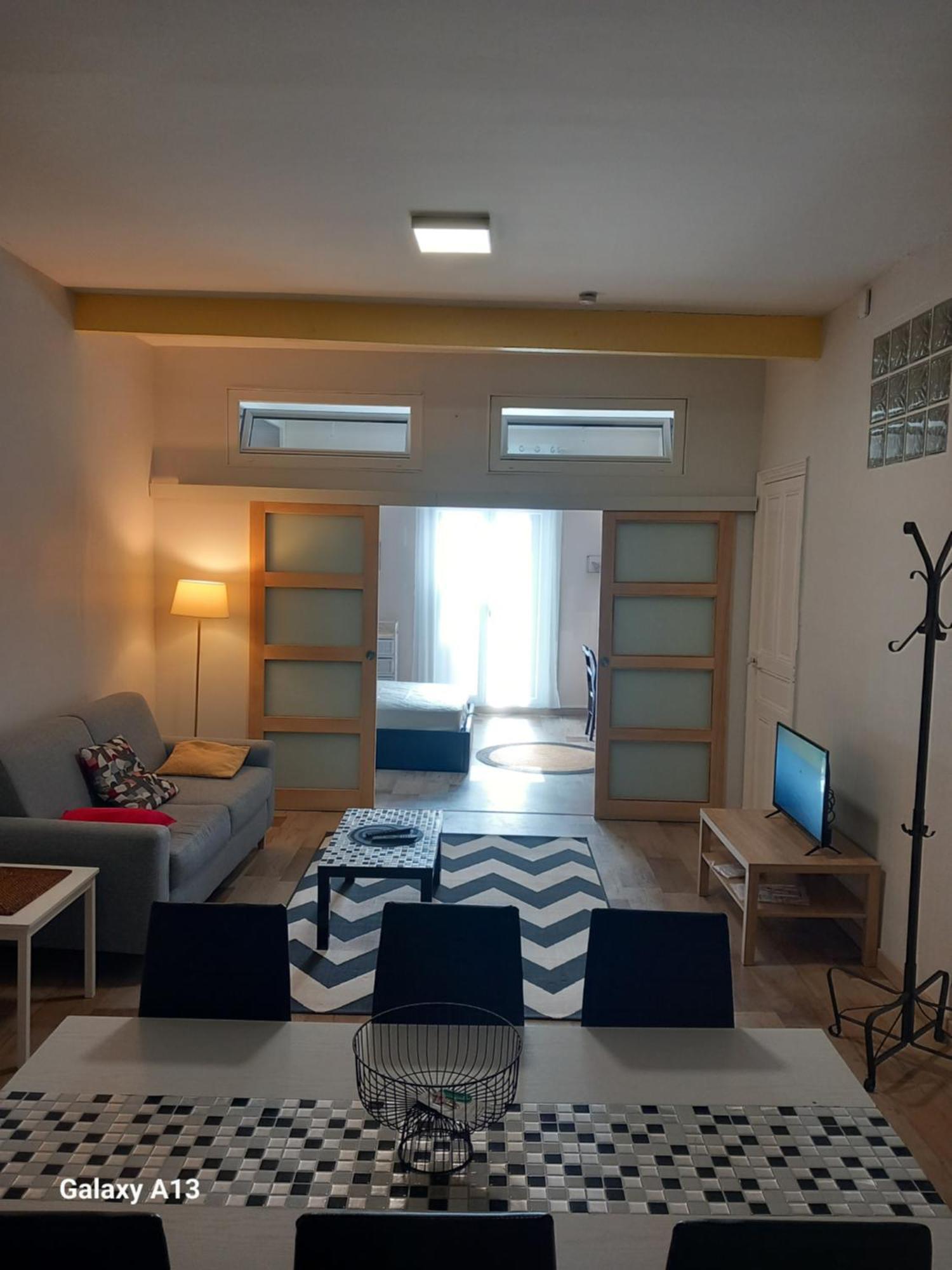 Apartament T3 Pratique, Garage Gratuit, Esprit Auber Béziers Zewnętrze zdjęcie