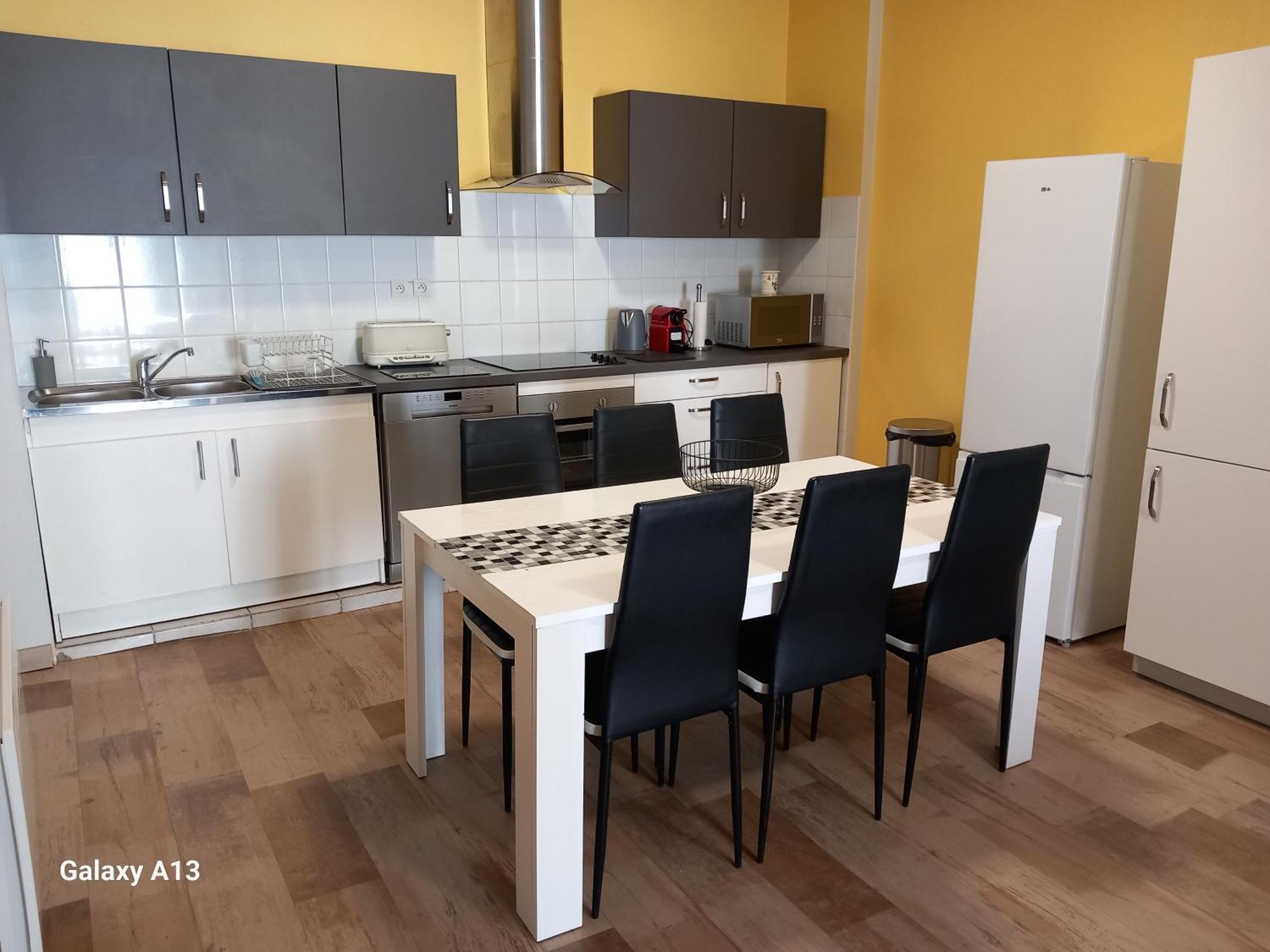 Apartament T3 Pratique, Garage Gratuit, Esprit Auber Béziers Zewnętrze zdjęcie